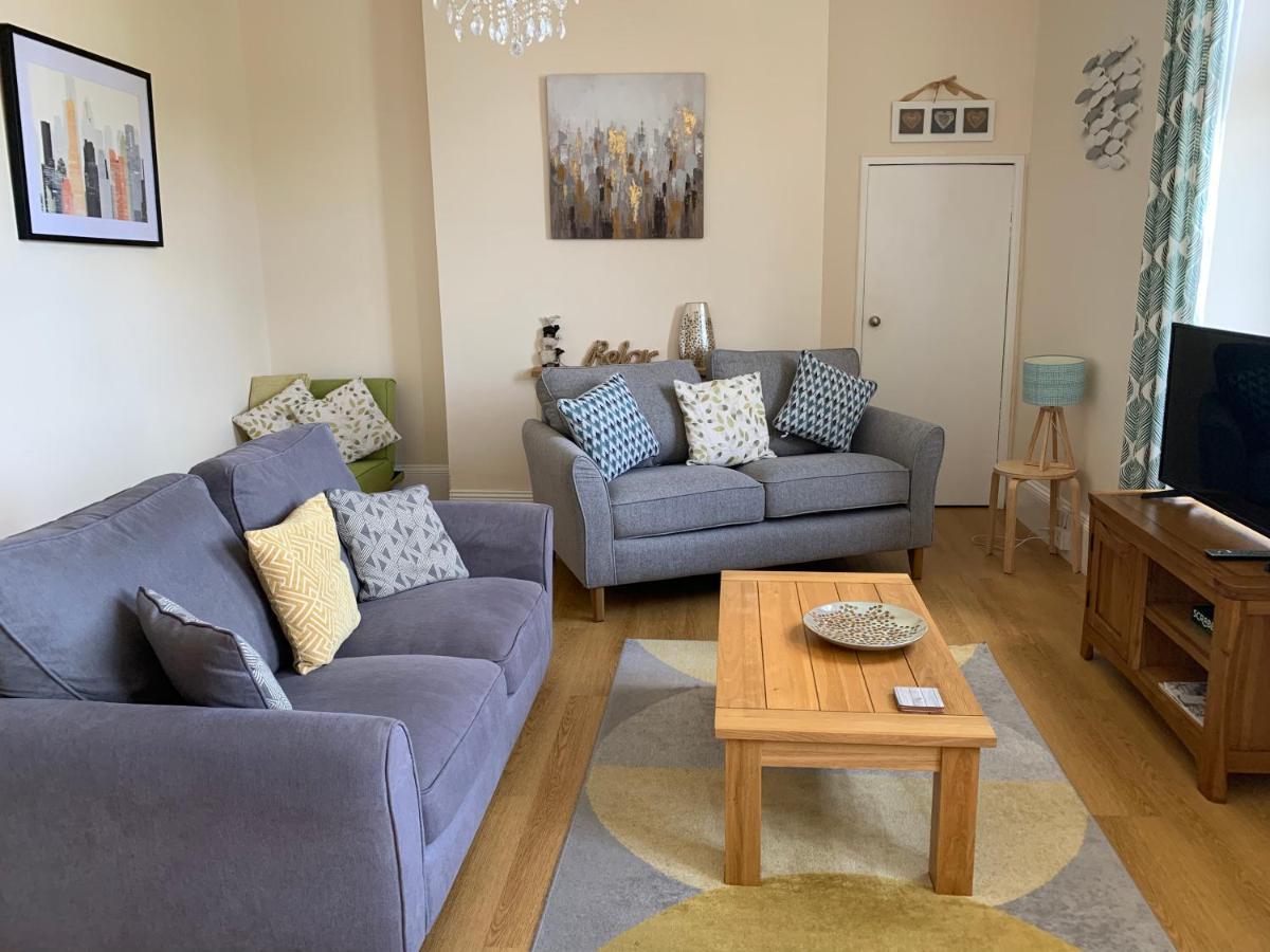 Postman'S Knock, Lynmouth, First Floor Apartment With Private Parking Exterior photo