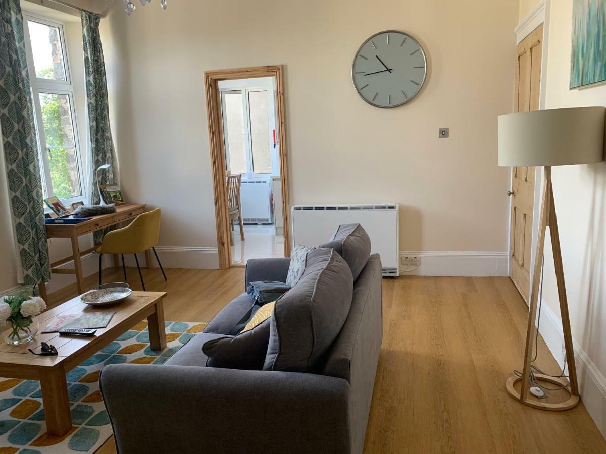 Postman'S Knock, Lynmouth, First Floor Apartment With Private Parking Exterior photo